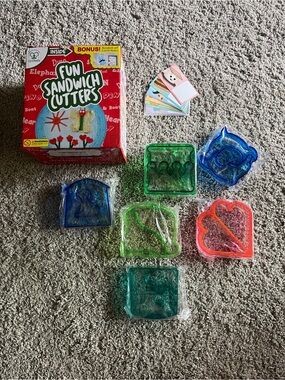 Upchefs Fun Sandwich Cutters Up Chefs kids sandwich shapes animals lunchbox art